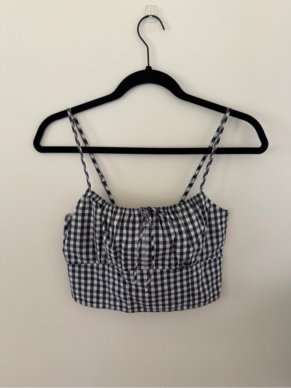 Abercrombie & Fitch Black and White Gingham Tie-Front Crop Cami